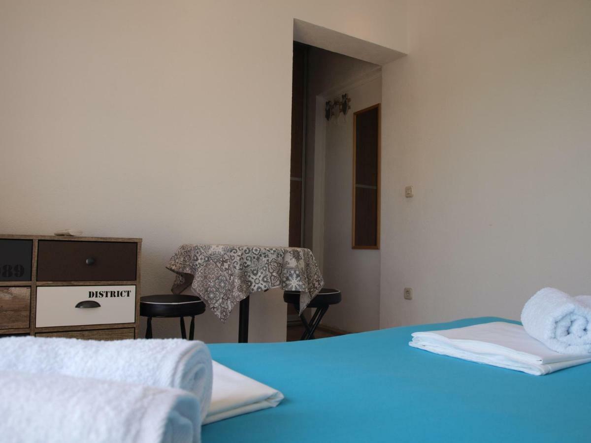 Апартаменти Apartman Mak Макарська Екстер'єр фото