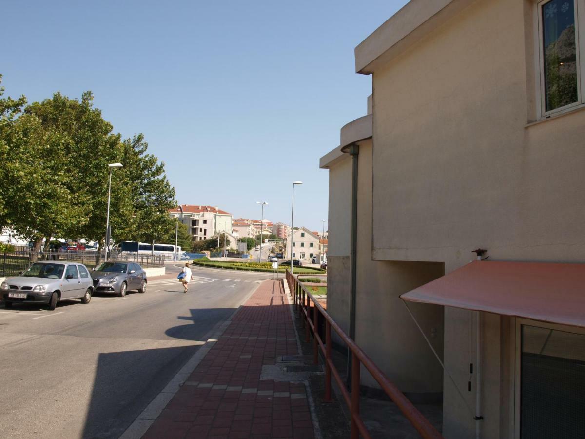 Апартаменти Apartman Mak Макарська Екстер'єр фото